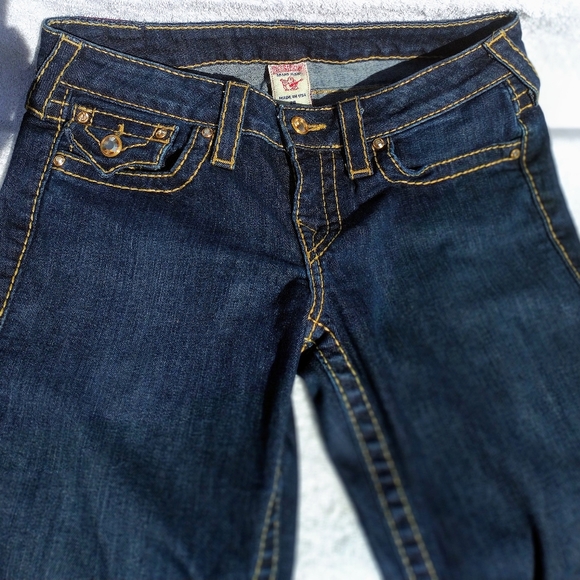 Cloths - Picture 4 of 4